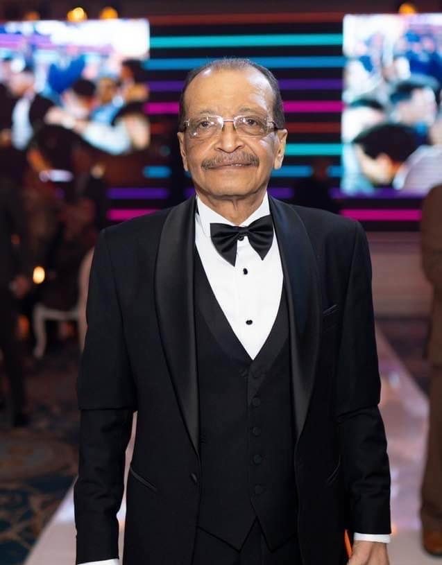 مصطفى سالم 877 010748